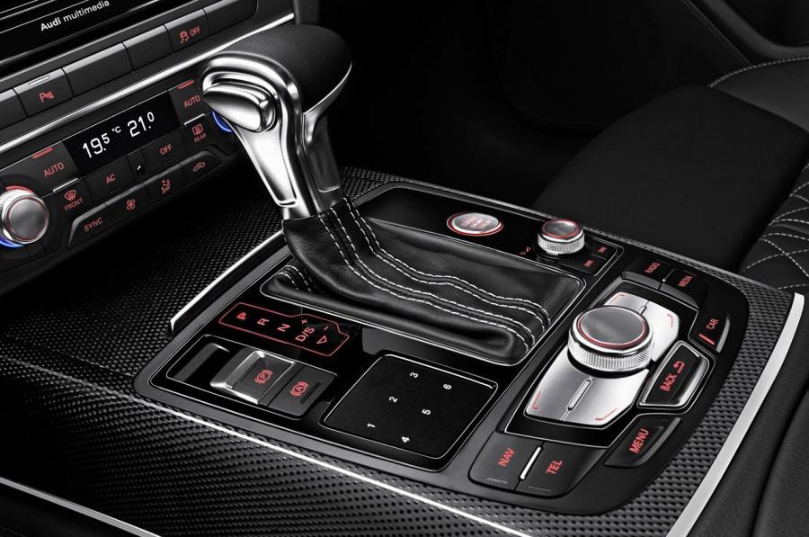 Детали интерьера Audi S6 Avant (4G, C7) 2012 года  (WW) (фото 51 из 56)